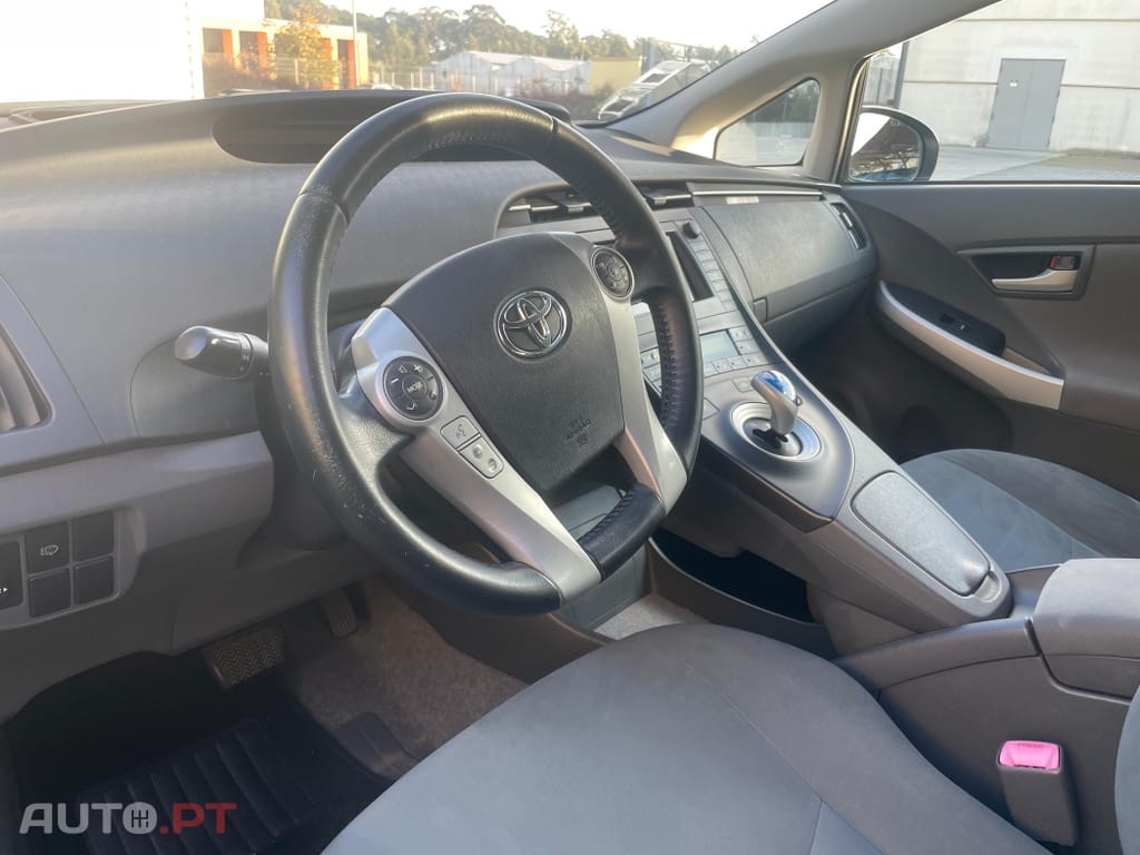 Toyota Prius 1.8 Exclusive