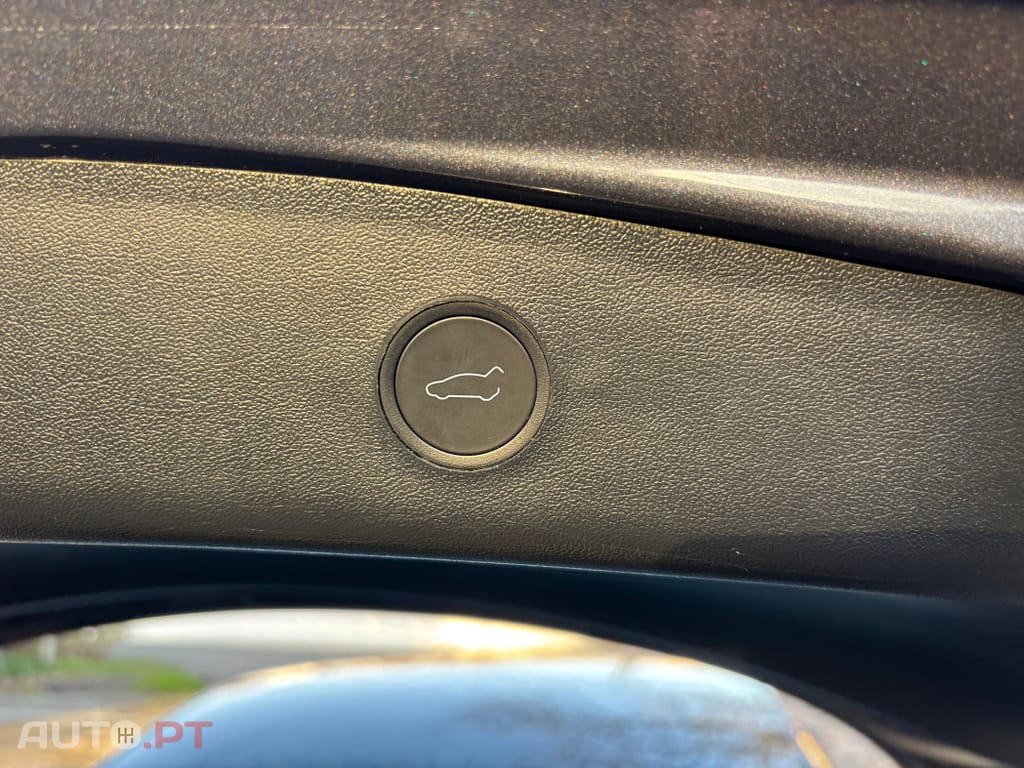 Tesla Model 3 Long Range Tração Traseira