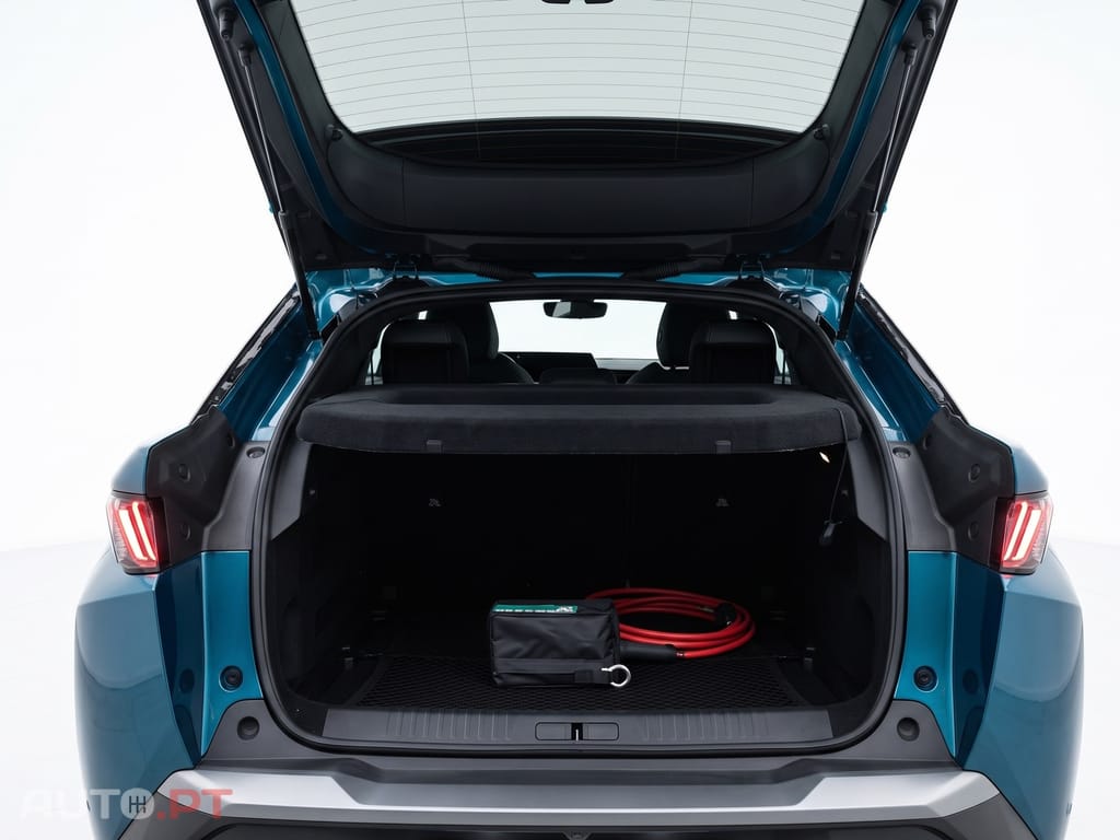 Peugeot E-3008 73 kWh Allure