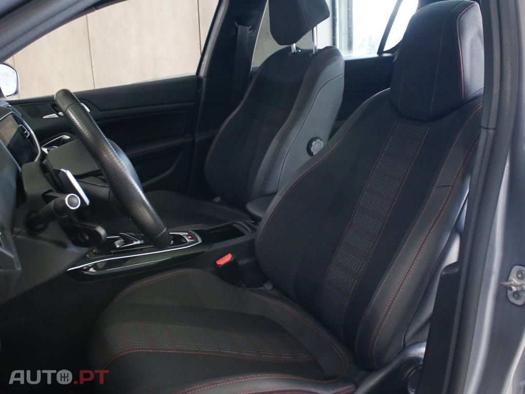 Peugeot 308 1.2 PureTech GT EAT8