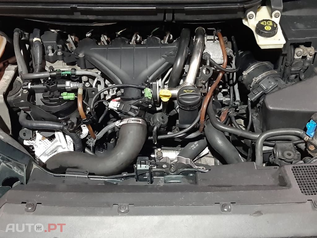 Ford Focus C-Max Ghia 2.0 TDCI 136 CV