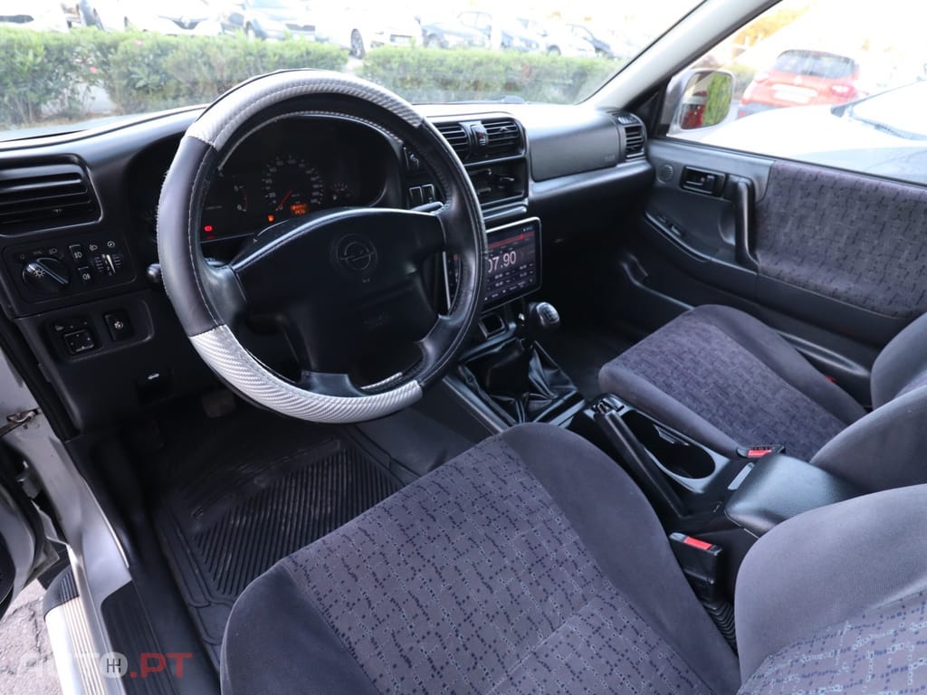 Opel Frontera 2.2 DTi Sport RS