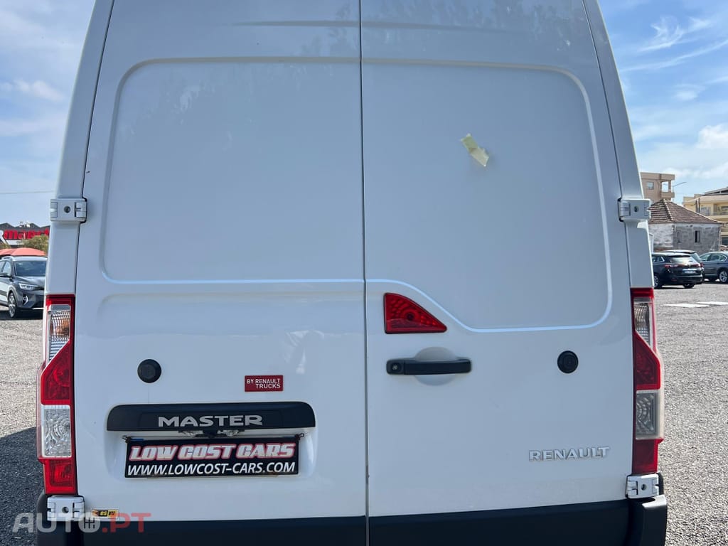 Renault Master 2.3 dCi L4 3.5T CD RD