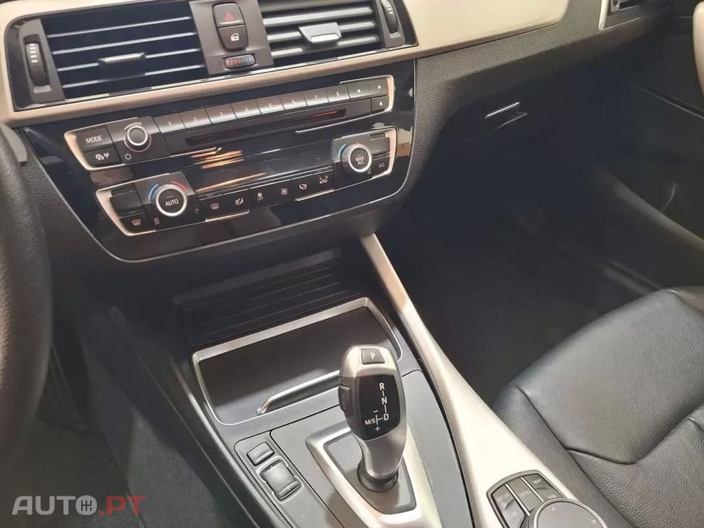 BMW 116 d Line Luxury Auto