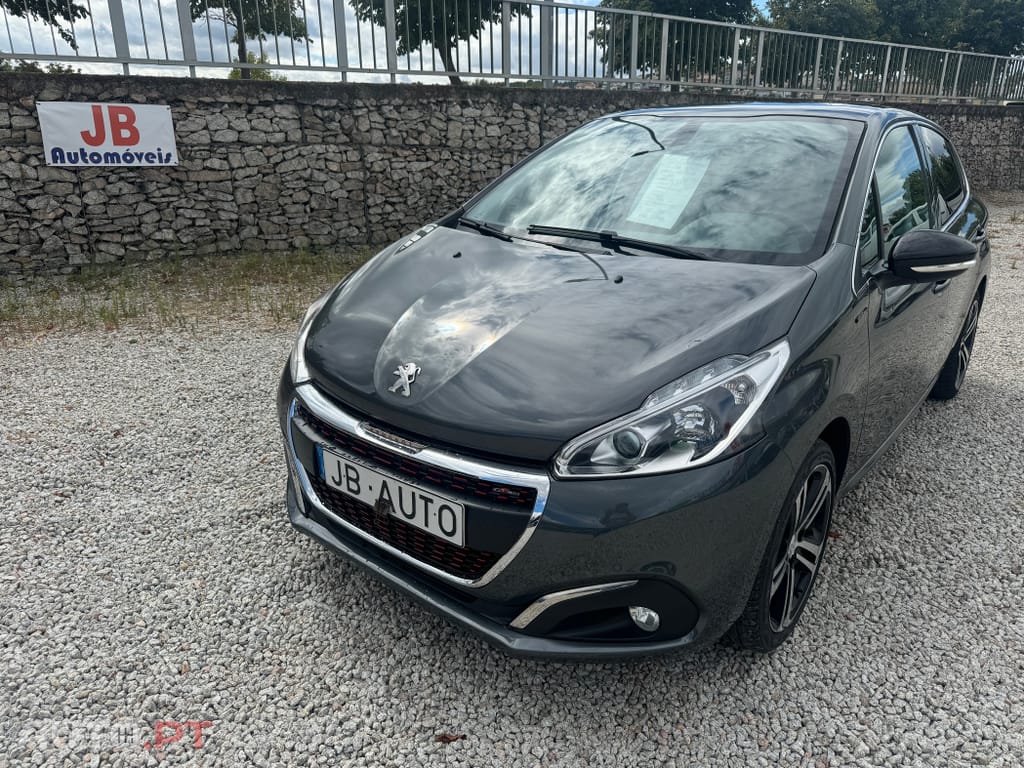 Peugeot 208 1.2 PureTech GT Line