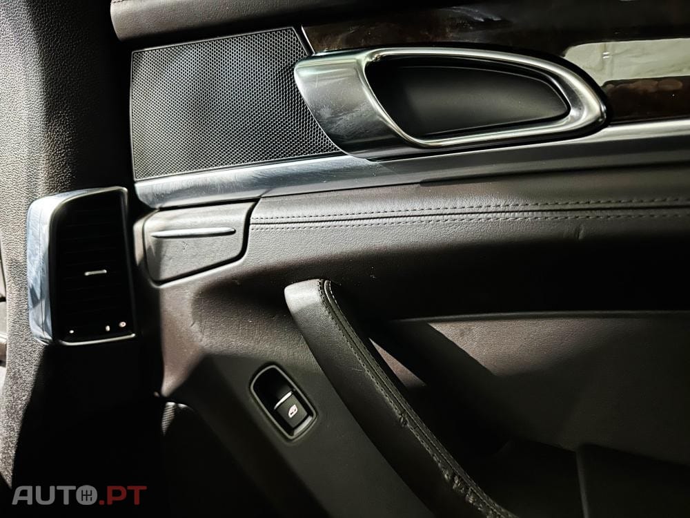 Porsche Panamera S E-Hybrid