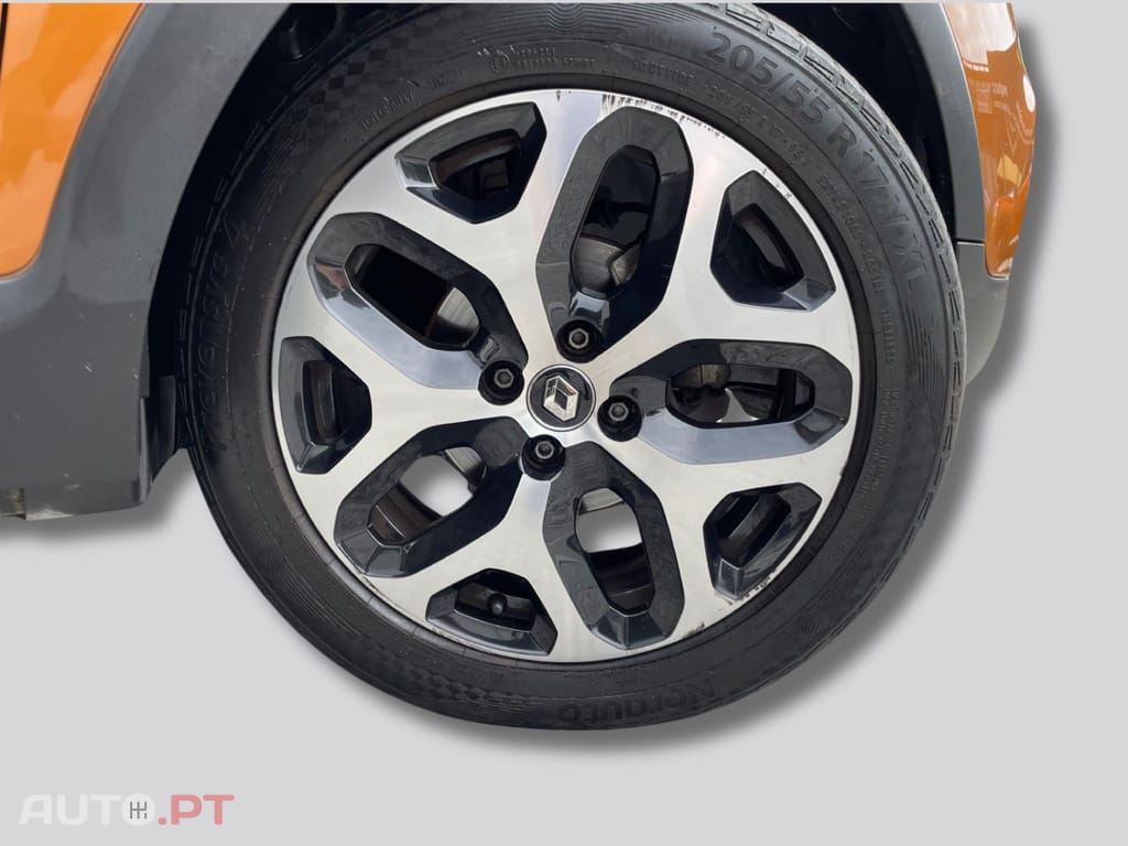 Renault Captur TCE LIMITED 