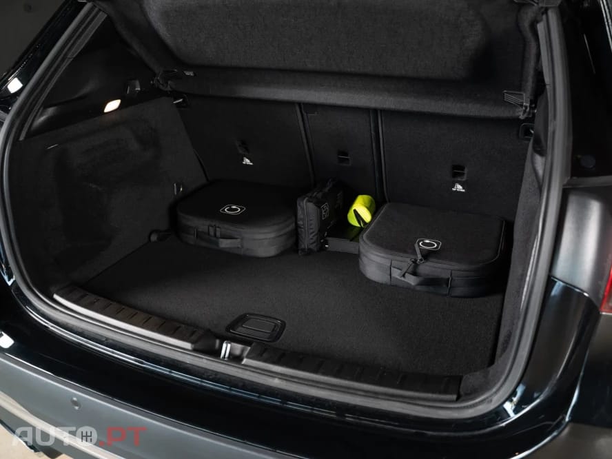 Mercedes-Benz GLA 250 e 8G-DCT AMG Line