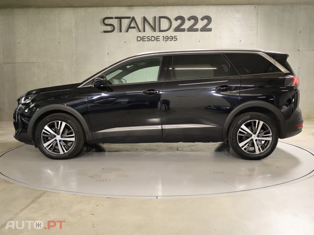Peugeot 5008 1.2 PureTech Allure EAT8