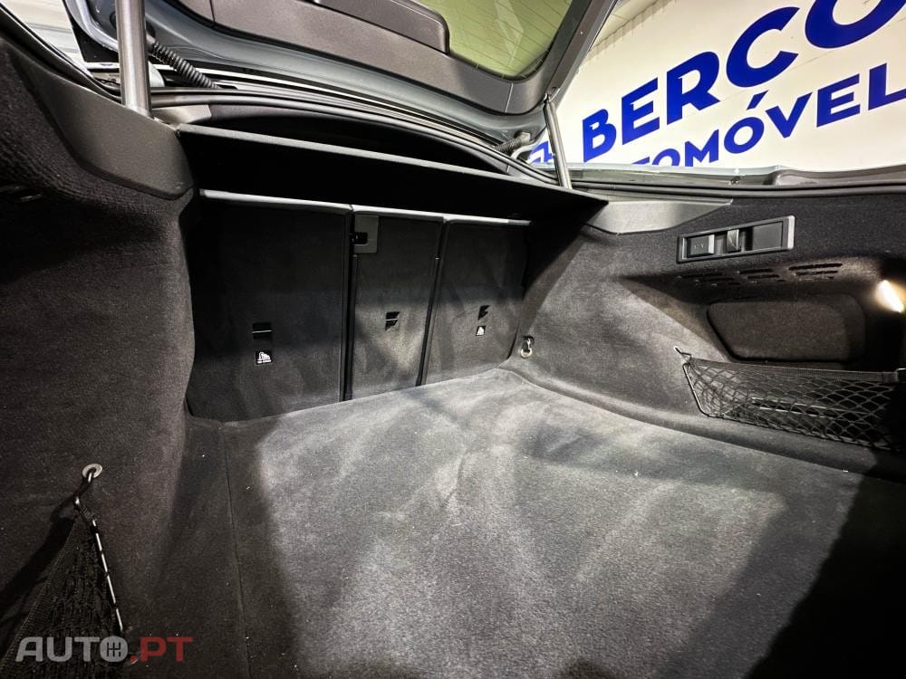 BMW 420 i Pack Desportivo M Auto