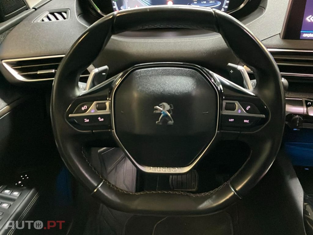 Peugeot 3008 1.5 BlueHDi Allure EAT8