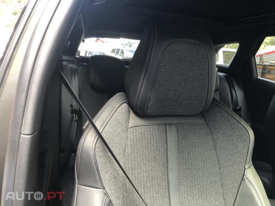 Peugeot 3008 1.6 Hybrid GT e-EAT8
