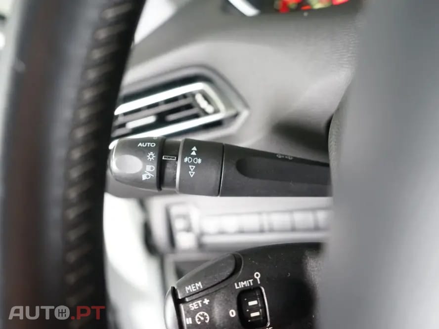 Peugeot 308 SW 1.6 BlueHDi Allure