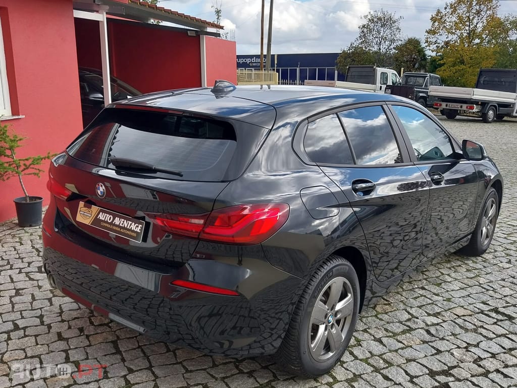 BMW 116 116d ADVENTAGE