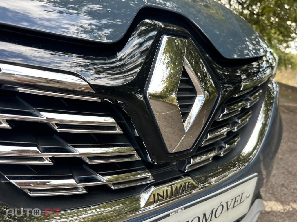 Renault Captur 1.6 E-Tech Initiale Paris