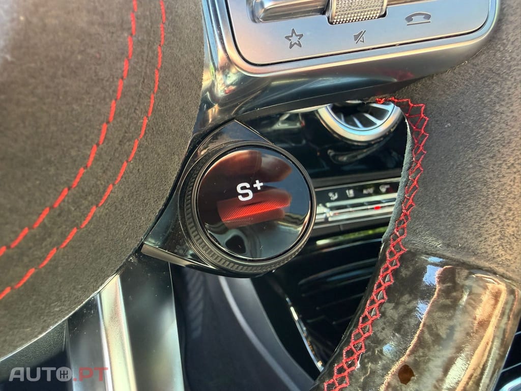 Mercedes-Benz A 35 AMG A35 S