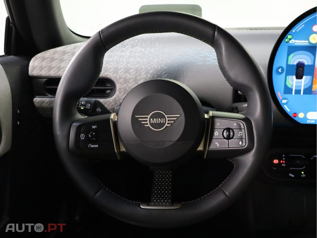 MINI Cooper 2.0 C Favoured L