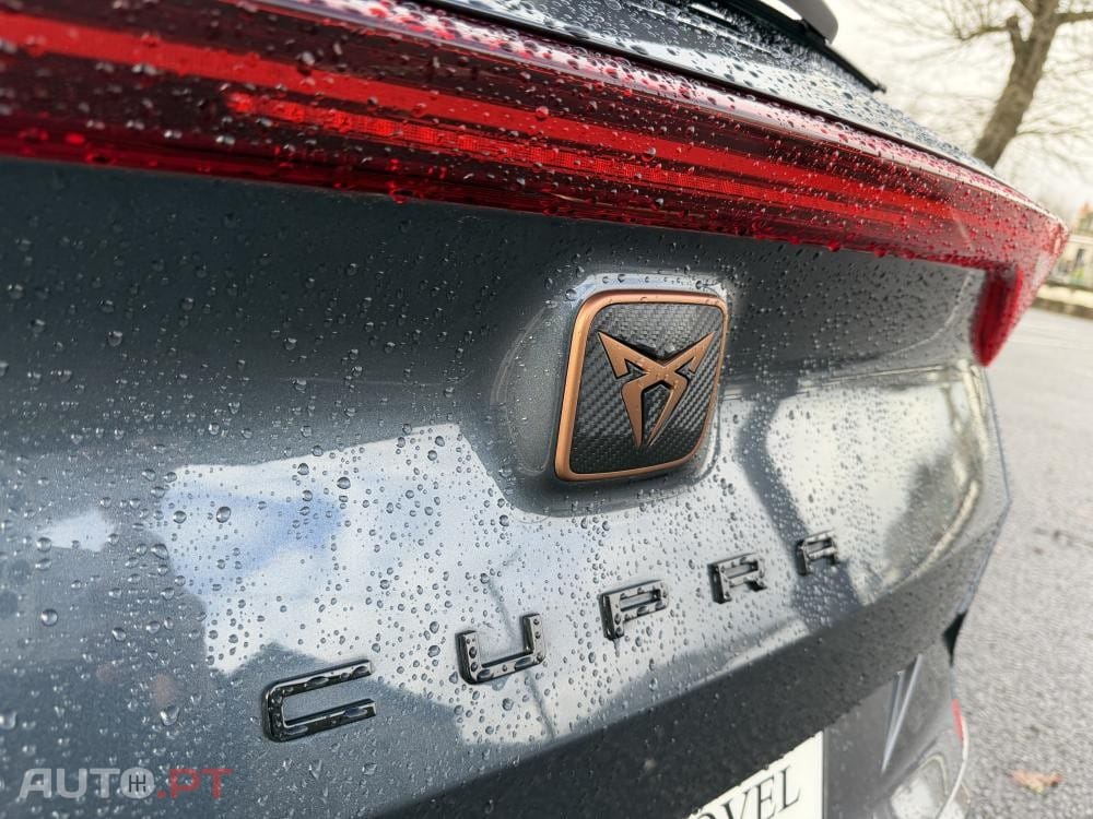 Cupra Formentor 1.4 e-Hybrid DSG VZ