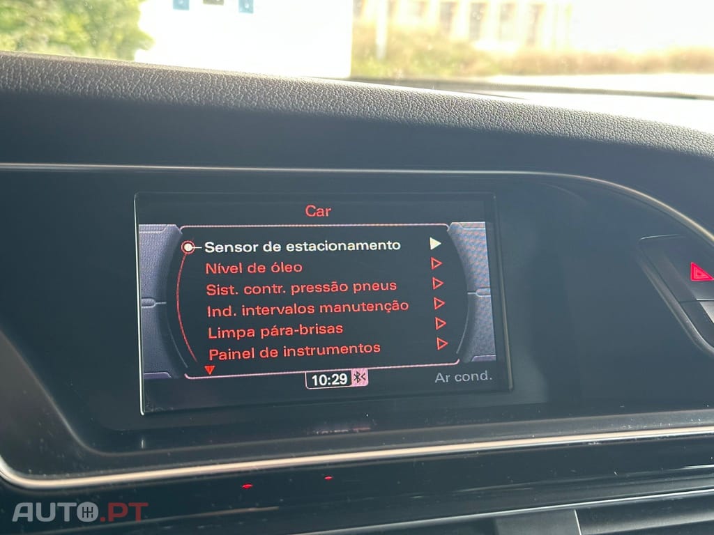 Audi A4 Avant 2.0 TDI Business Line S-line