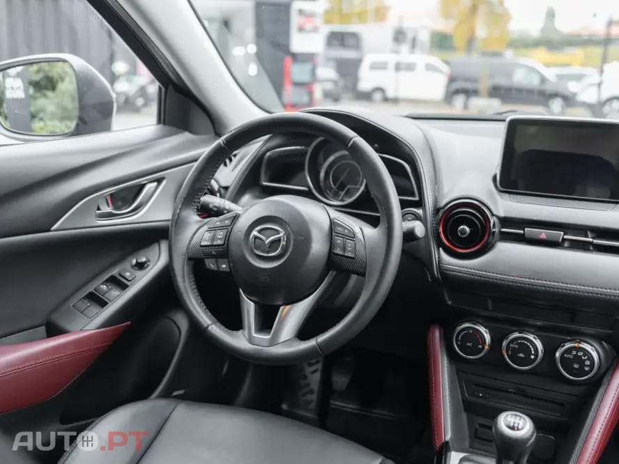 Mazda CX-3 1.5 Skyactiv-D Evolve HS Navi