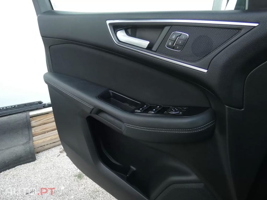 Ford S-Max 2.0 TDCi Titanium