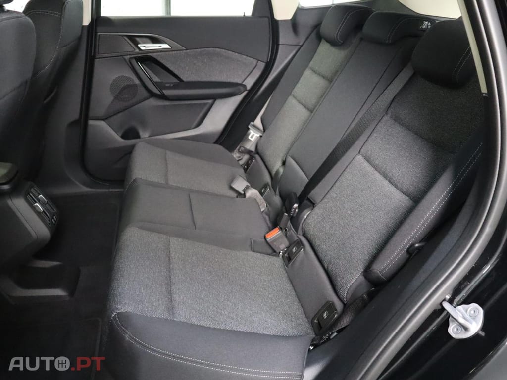 BMW iX1 xDrive30