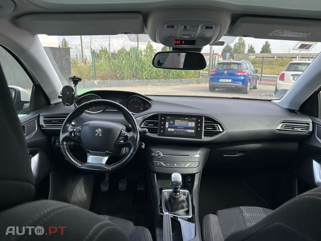 Peugeot 308 1.6 BlueHDi Allure