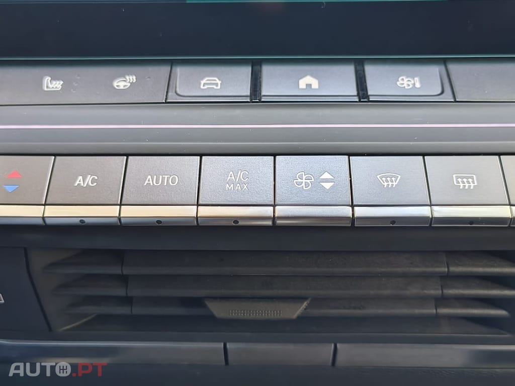 Opel Astra Sports Tourer 1.2T Hybrid GS eDCT — fotografia 15