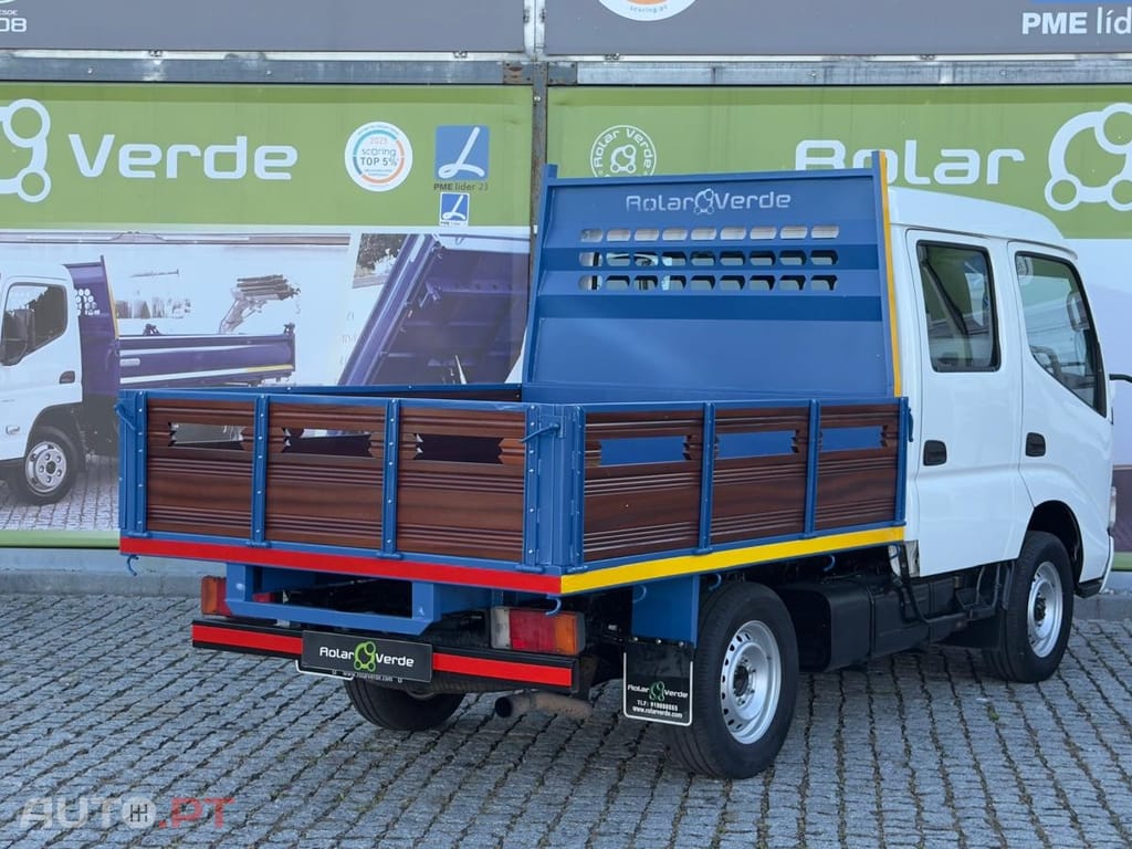 Toyota Dyna 3.0 D4D CABINE DUPLA