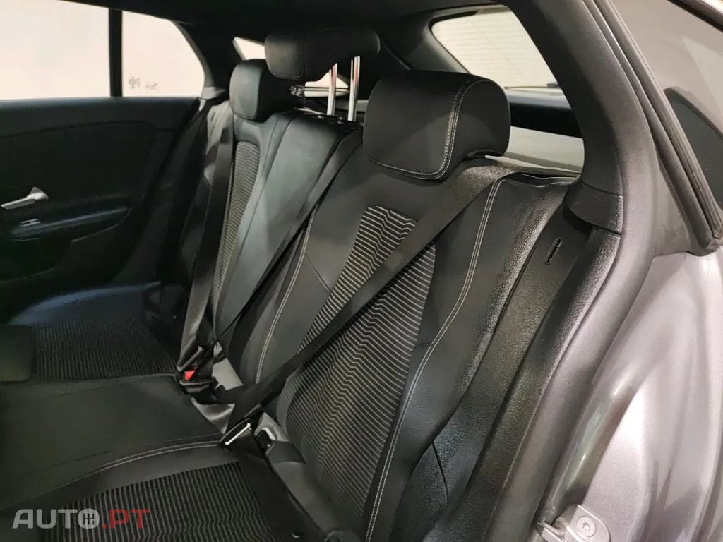 Mercedes-Benz CLA 250 e Shooting Brake Style Plus