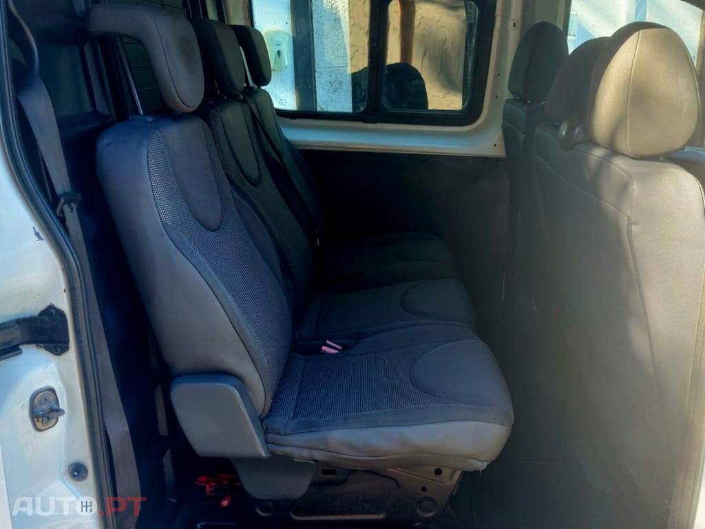 Citroen Jumpy 2.0 HDi L2H1 Semi-Vidrada