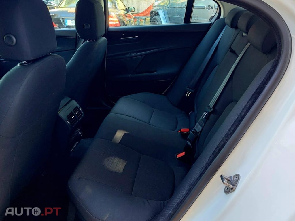 Jaguar XE 2.0 D Pure Aut.