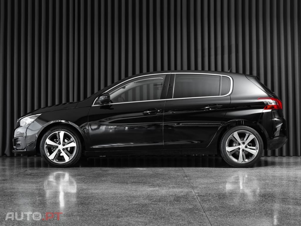 Peugeot 308 1.5 BlueHDi Allure