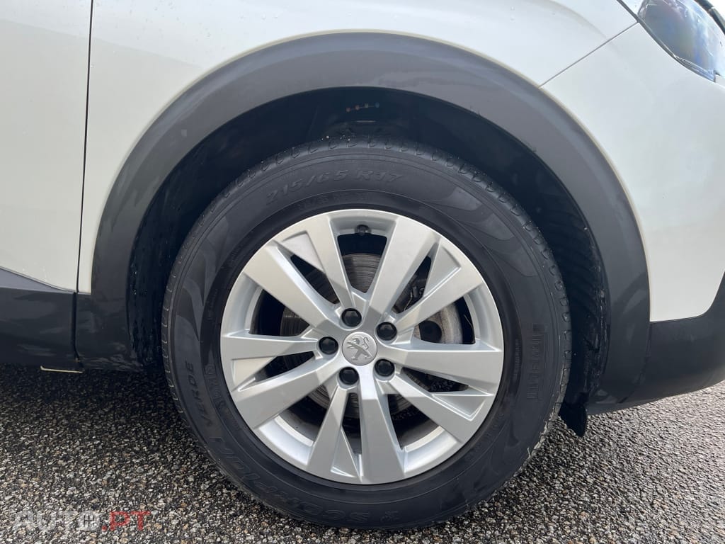 Peugeot 3008 1.5 BlueHDi Allure