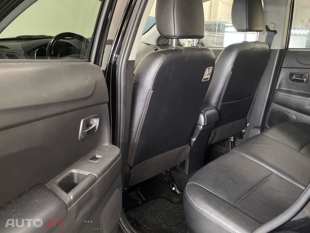 Mitsubishi ASX 1.6 DI-D Instyle Connect Edition