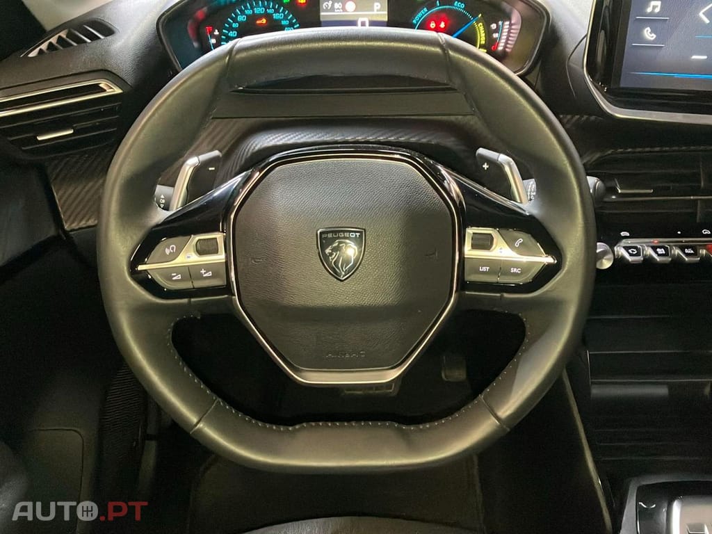 Peugeot 208 1.2 Hybrid Allure e-DCS6