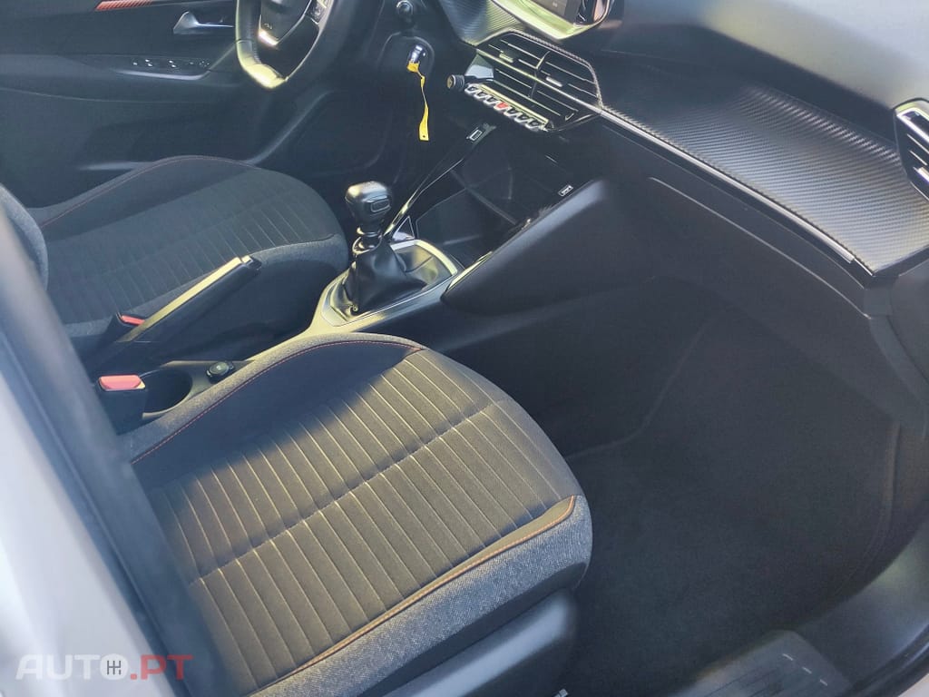 Peugeot 2008 1.5 BlueHDi Active Pack