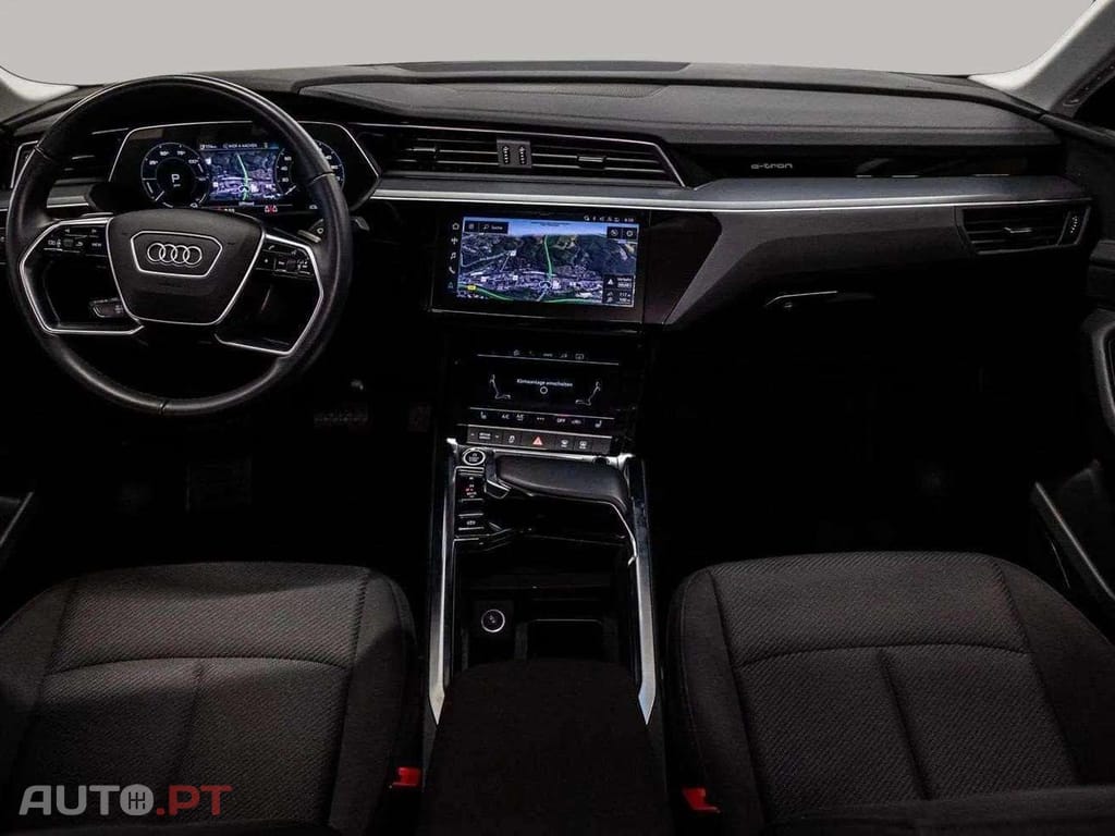 Audi E-Tron I.V.A DEDUTÍVEL 55  ADVANCED