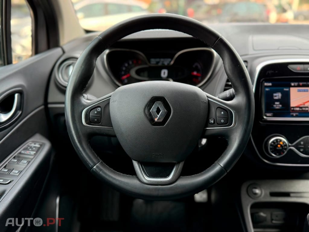 Renault Captur 1.2 TCe Initiale Paris