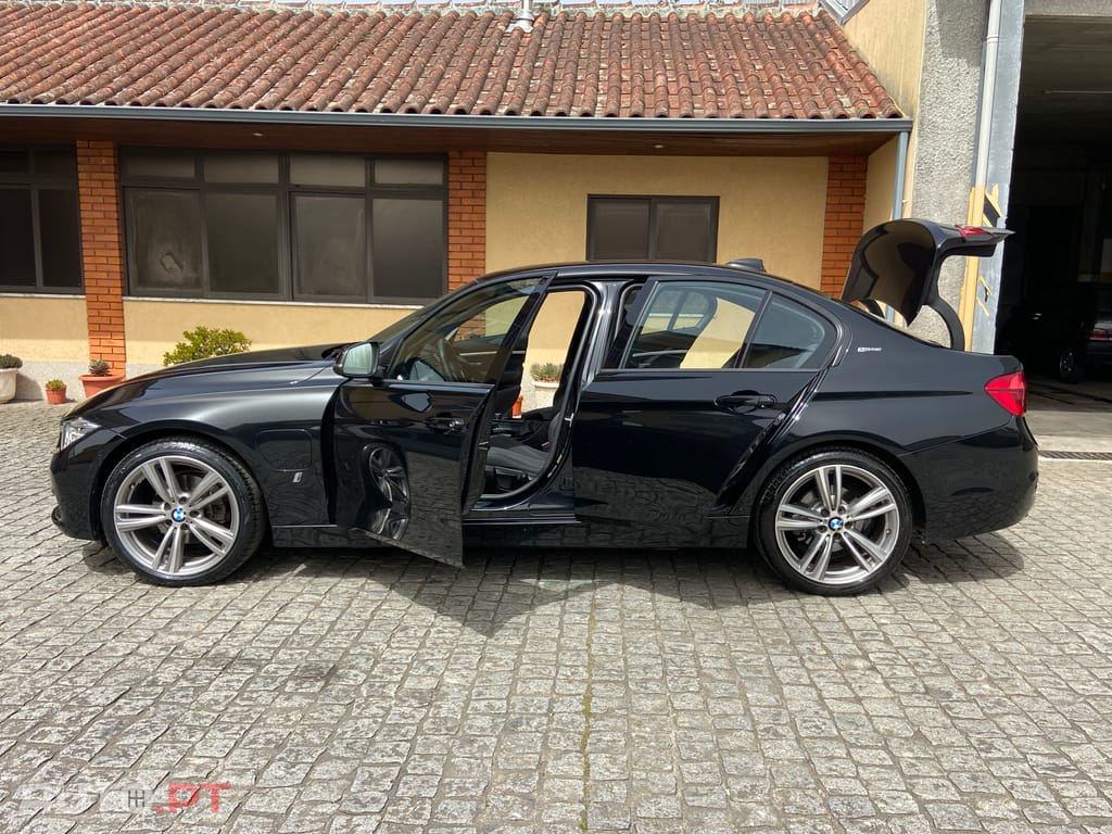 BMW 330 e iPerformace Line Sport Auto