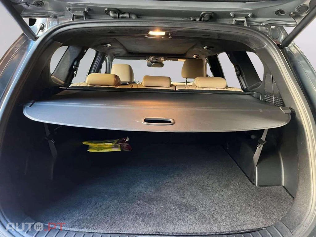 Hyundai Santa Fe Vanguard Luxury