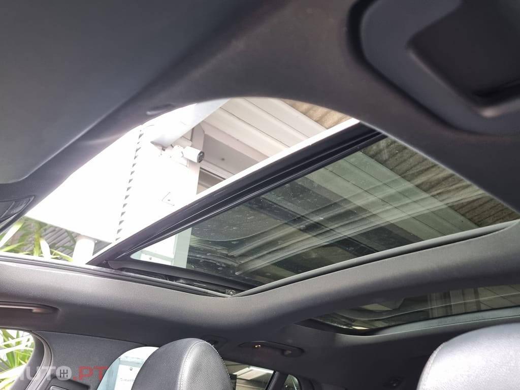 Mercedes-Benz E 220 d AMG