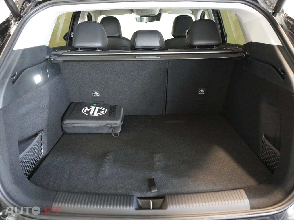 MG HS 1.5 T-GDI Plug In Hybrid Luxury