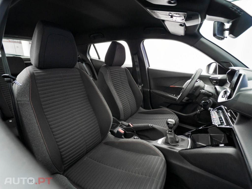 Peugeot 2008 1.2 PureTech Active Pack