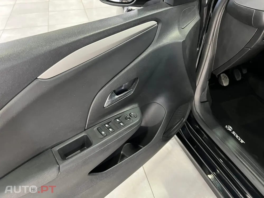 Opel Corsa 1.2 Elegance