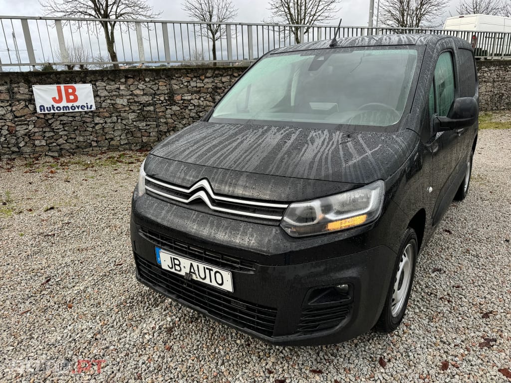 Citroen Berlingo 1.5BlueHDI AUTOMÁTICA 3LUG Full Extras