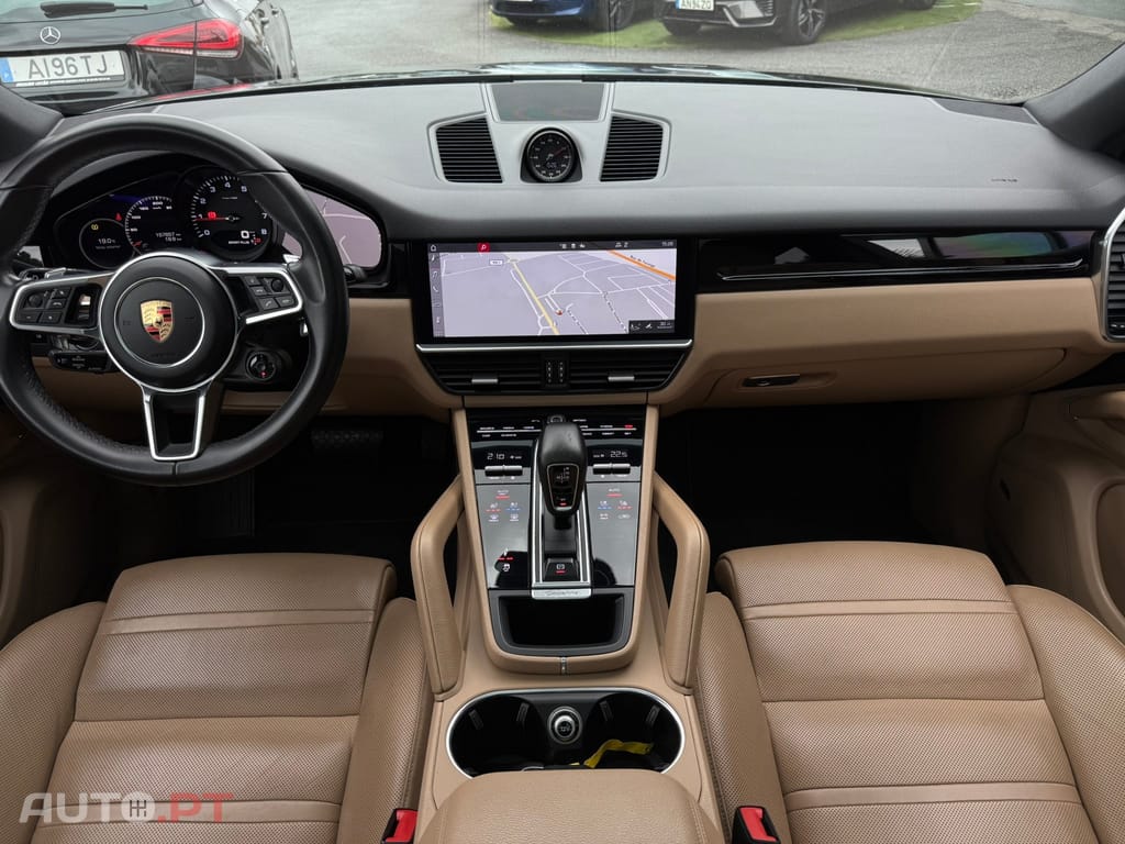 Porsche Cayenne Standard