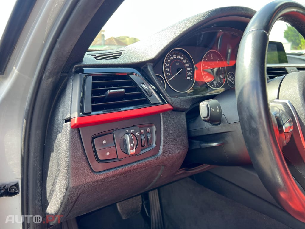 BMW 320 d Touring Auto Line Sport