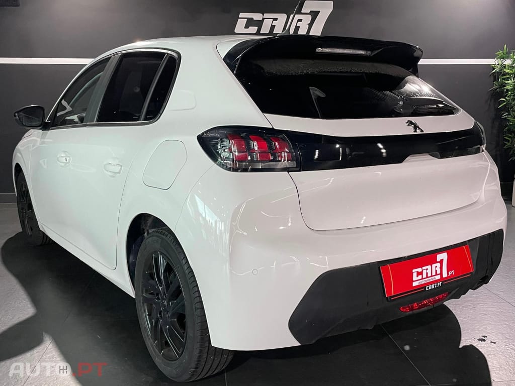 Peugeot 208 1.2 PureTech Allure Pack EAT8