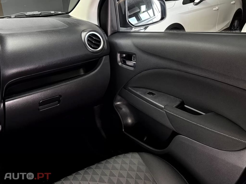 Mitsubishi Space Star 1.2 Connect Edition